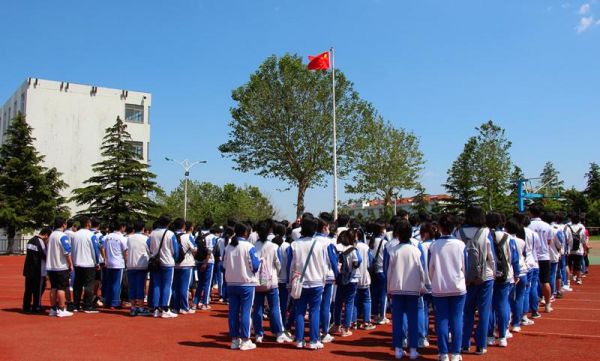 威海三中的升学率（威海三中的升学率高吗）